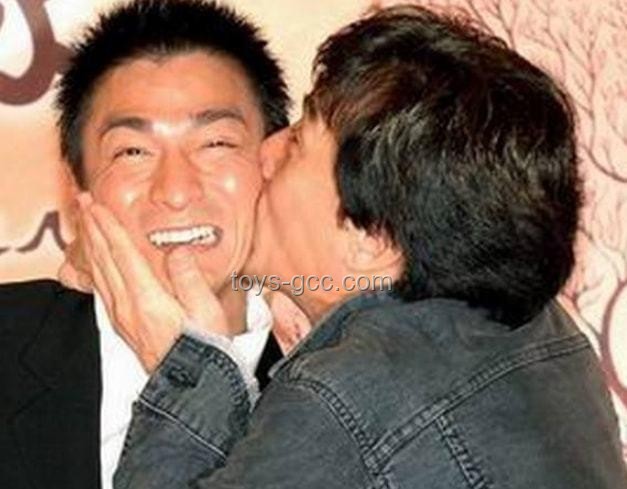 李连杰与刘德华入驻抖音对比分析
