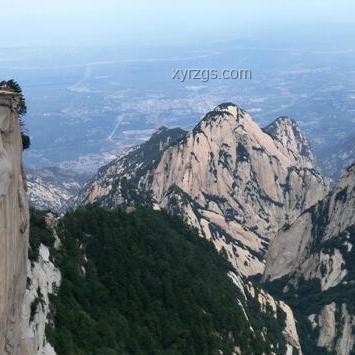 外国友人爬华山热潮下的旅游产业升级洞察